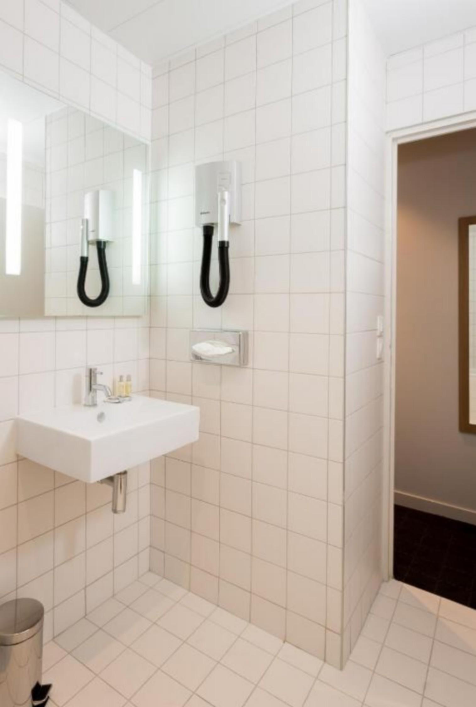 Hotel Mirabeau Eiffel Paris Eksteriør bilde