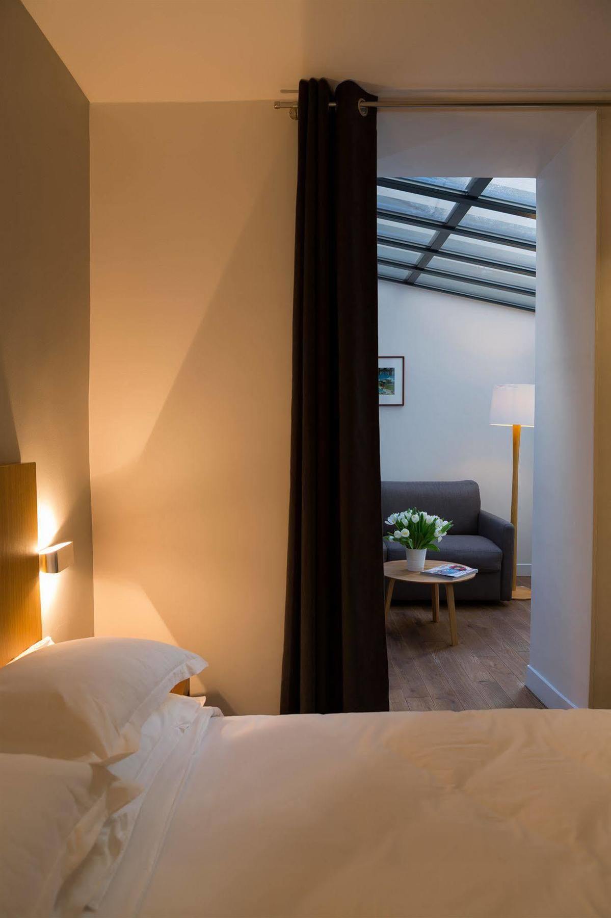 Hotel Mirabeau Eiffel Paris Eksteriør bilde